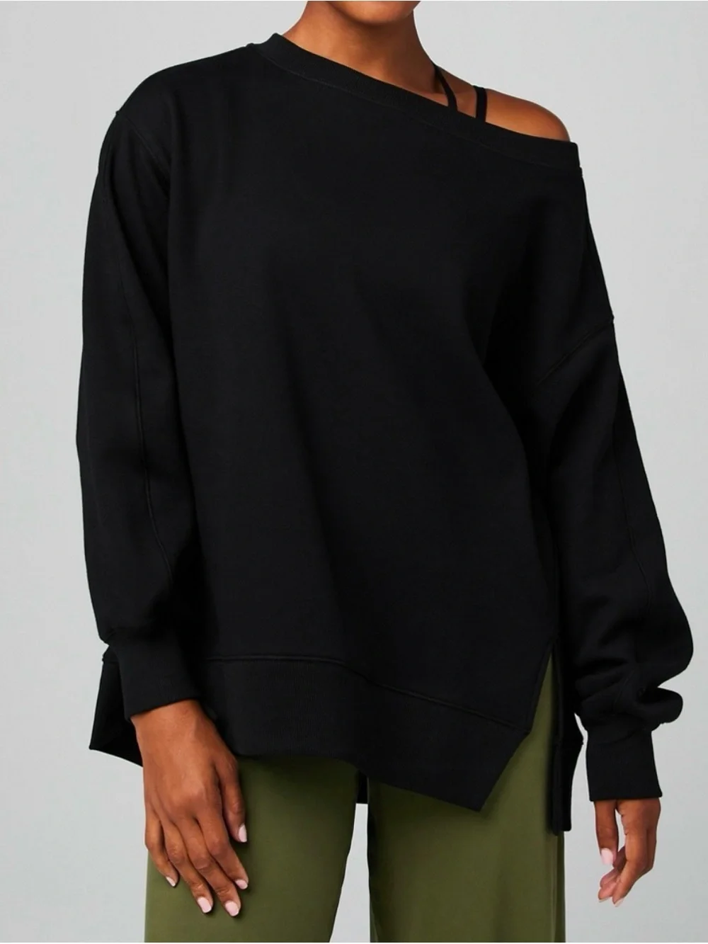 Fabletics - Picture 1 of 3